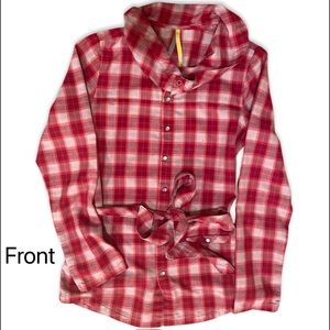 Adorable LOLE flannel shirt